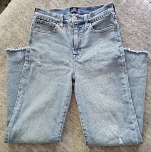J. Crew Stovepipe Straight Jean In Signature Stretch+